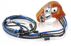 ABB機器人維修管包線