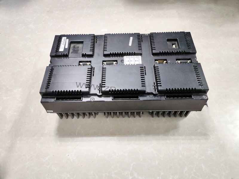 ABB機(jī)器人驅(qū)動(dòng)器3HAC025338-006/04A故障維修