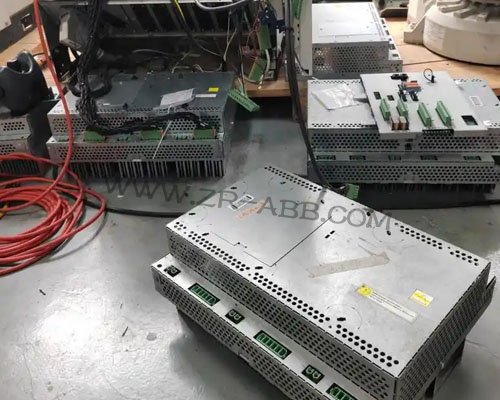 ABBC(j)(q)ӆԪ^󾯾S